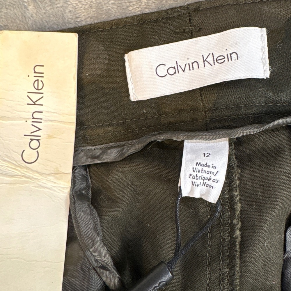 Calvin Klein Womens Camo Ankle Pants Size 12 Dark Olive Green Utility Trousers - Picture 2 of 7